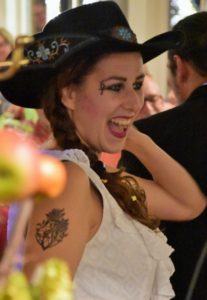Theater ik´s Hochzeitstorte