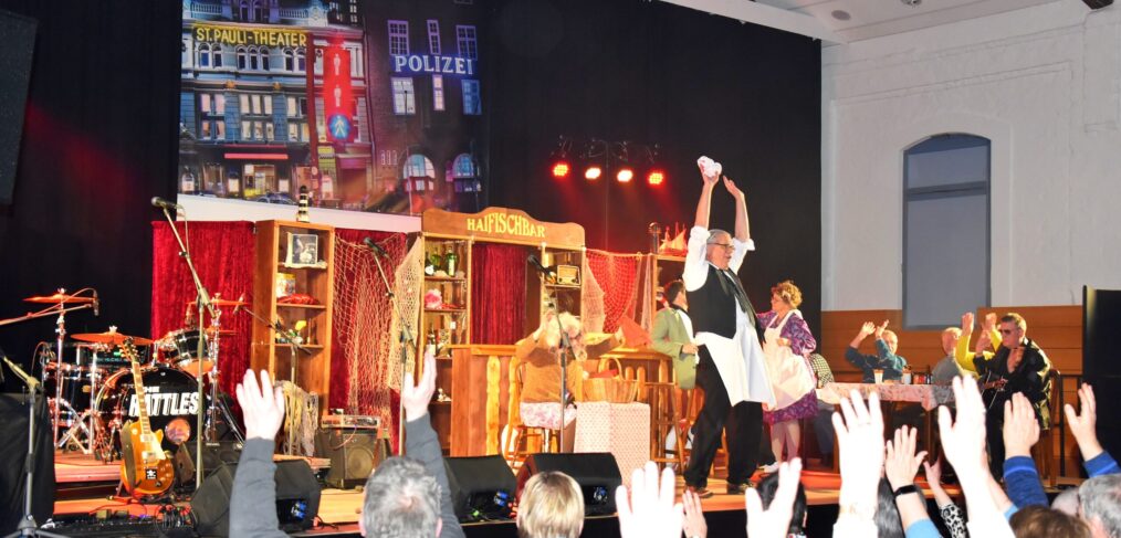 Haifischbar The Rattles und Theater ik´s